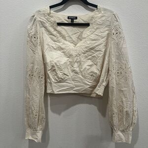 Express Women’s Ivory Embroidered Top Sz L Cotton Work Brunch Date Chic Cottage